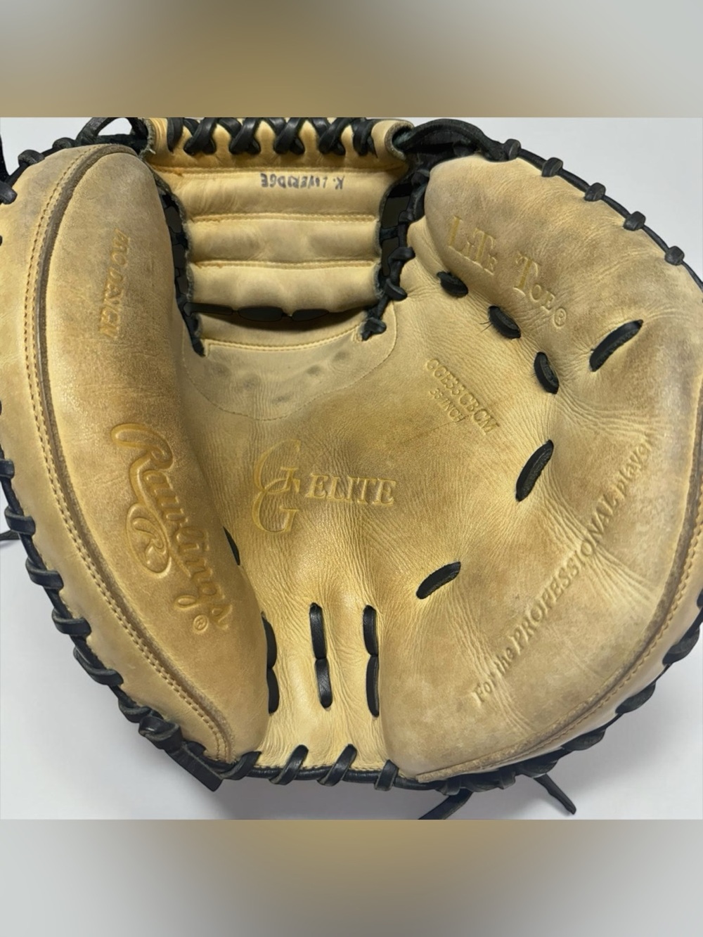 Rawlings GG Elite Leather Catchers Mitt 33” Baseball Glove GGE33CBCM RHT